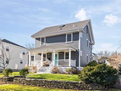 233 Gibbs Ave, Newport, RI, 02840