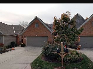 135 W Maple Ave, Fort Mitchell, KY 41011