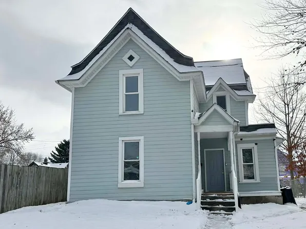 986 Euclid St, Saint Paul, MN 55106