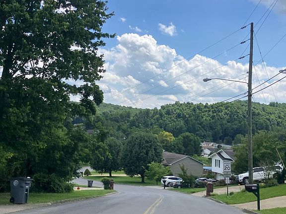4th image of 117 Valley Crest Dr