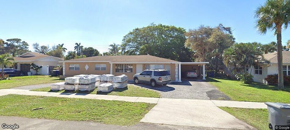 1st image of 446 Date Palm Dr