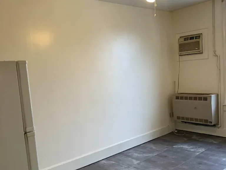 13-23 E High St — Photo 7
