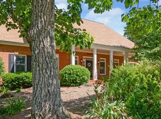 1112 Logans Ridge Rd, Cleveland, GA 30528