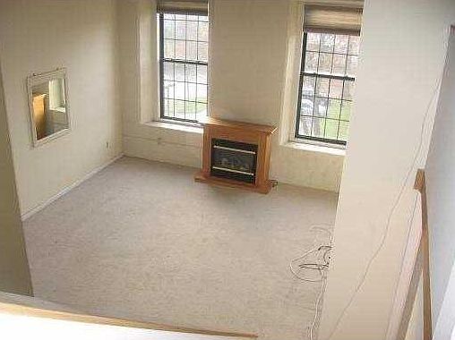 2nd image of 15 Higgins St APT 316