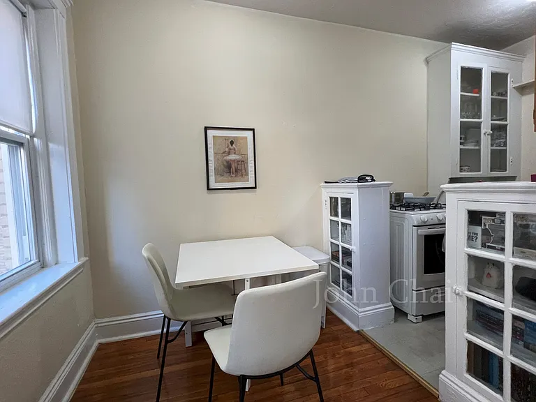 225 Kelton St #3 — Photo 8