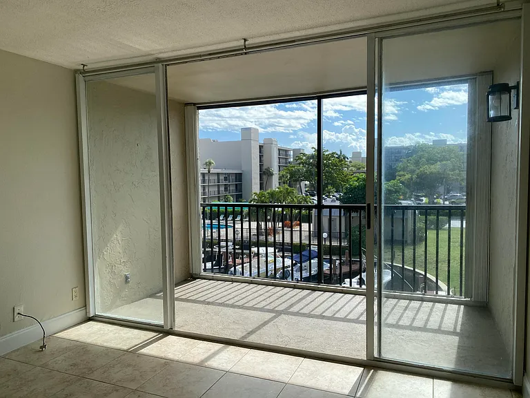 4 Royal Palm Way #308 — Photo 7