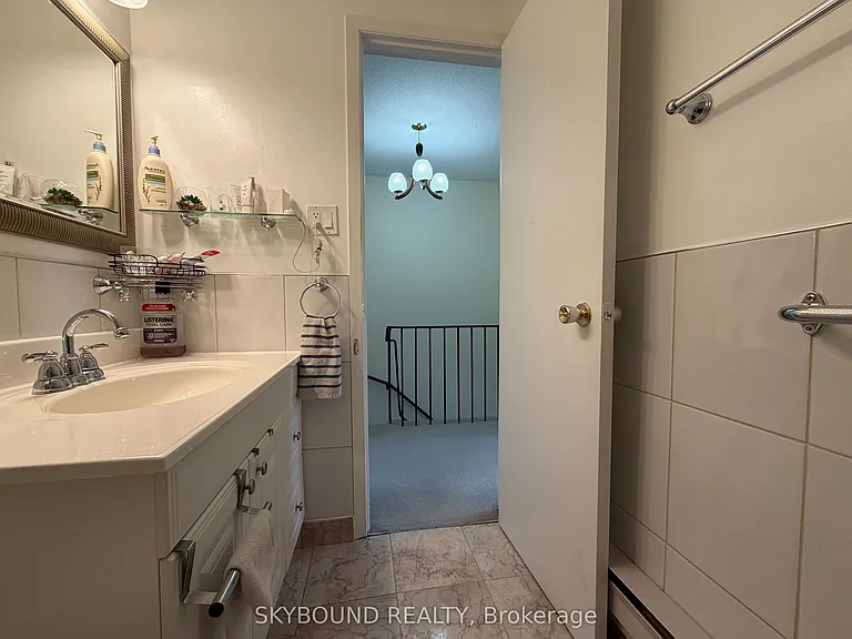 71 Cass Ave #19 — Photo 15