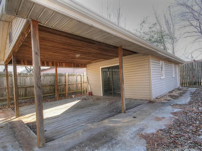 4015 Apollo Dr SW — Photo 16