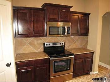 5th image of 5513 N 150th St