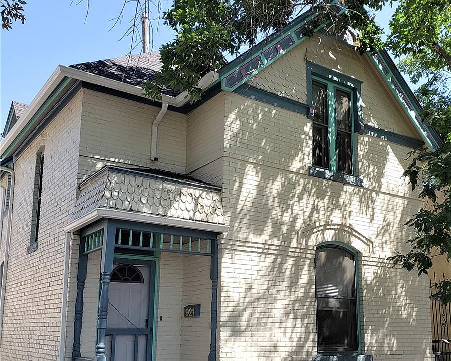 1st image of 921 E 20th Ave