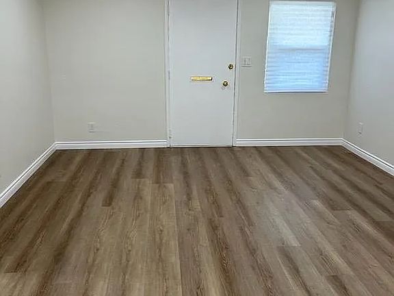 3rd image of 5212 El Verano Ave #A