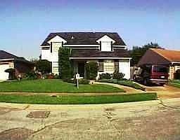 1st image of 2733 Comet St