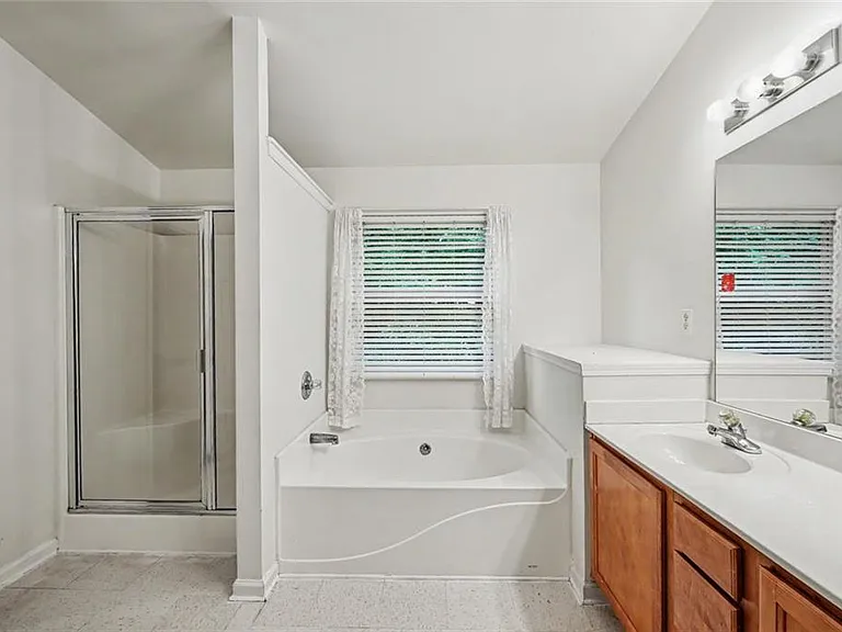 1357 Upshur Pl NE — Photo 9