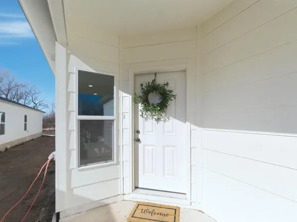 1727 N Main St Unit C, Rose Hill, KS 67133