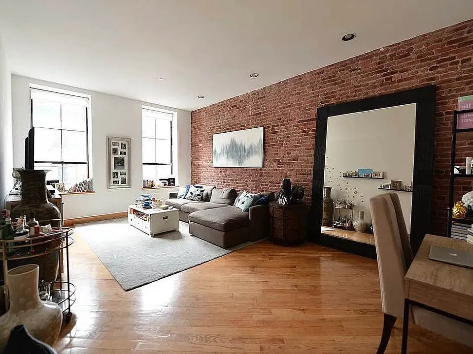 79 Reade St #4C
