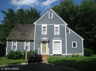 2087 Cobblestone Ln, Reston, VA 20191