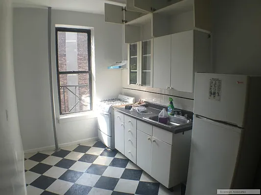 Rented by Sovereign Associates | media 24