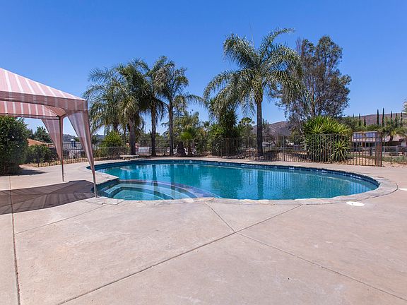 5th image of 23932 Berryessa Ct