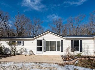 551 Josephs Rd, Union, MO 63084