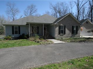 1560 Short Springs Rd, Tullahoma, TN 37388