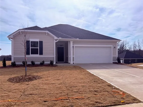 1111 Woody Dr, Graham, NC 27253