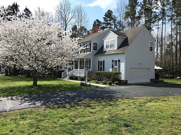 2nd image of 6754 Sassafras Dr