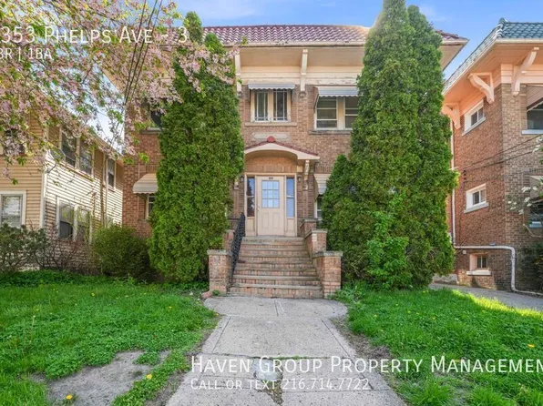 1353 Phelps Ave, Lakewood, OH
