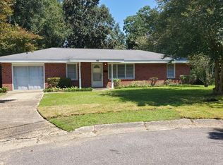 1436 Champlin Cir, Gulfport, MS 39507