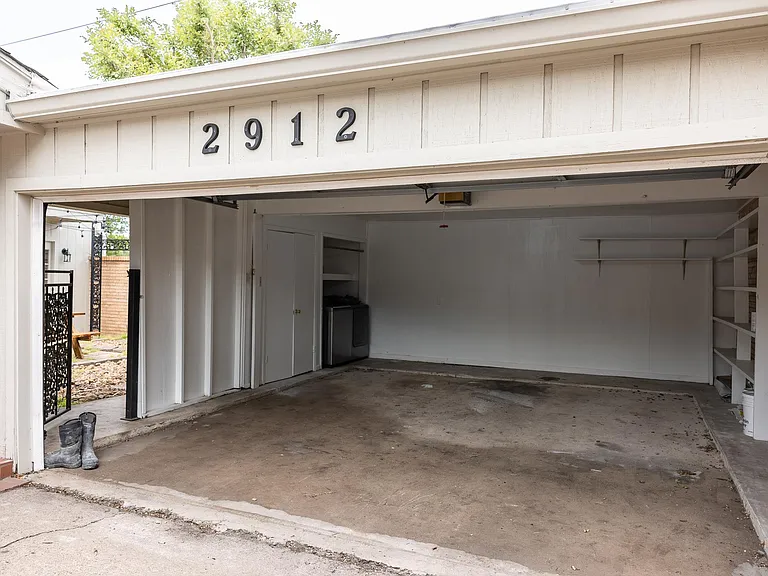 2912 Cherry Creek Cir — Photo 9