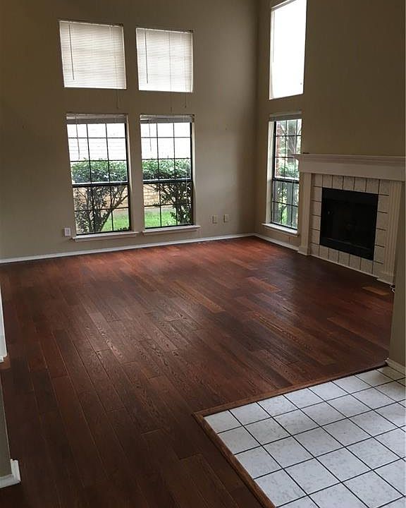 1st image of 817 Ashford Dr
