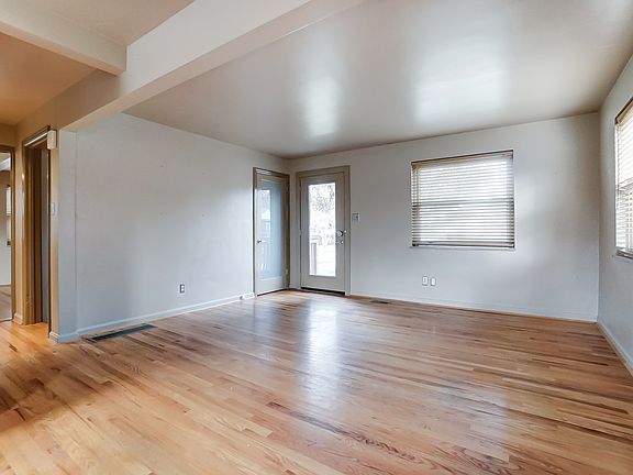 2nd image of 9358 Canary Ct