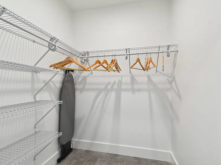 919 Chipaway Dr — Photo 15