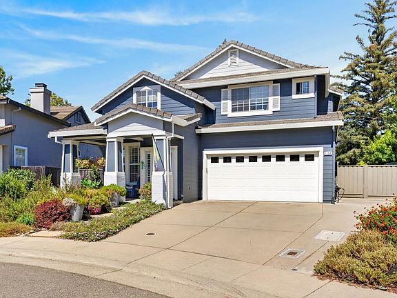 2nd image of 1104 Fong Ct
