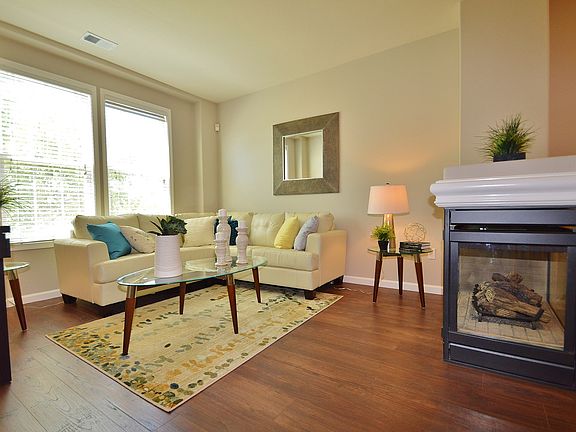 5th image of 4605 Brannigan St