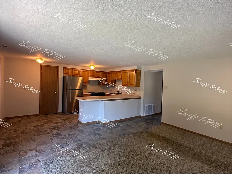 718 W 25th St #1 — Photo 4