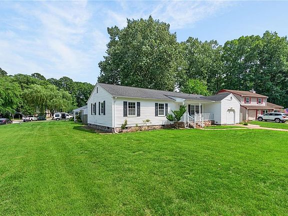 3rd image of 601 Musket Ct