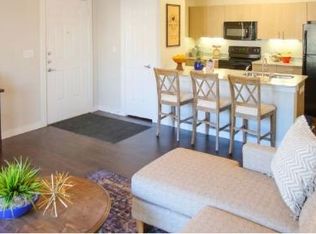 1820 N Garrett Ave #110, Dallas, TX 75206