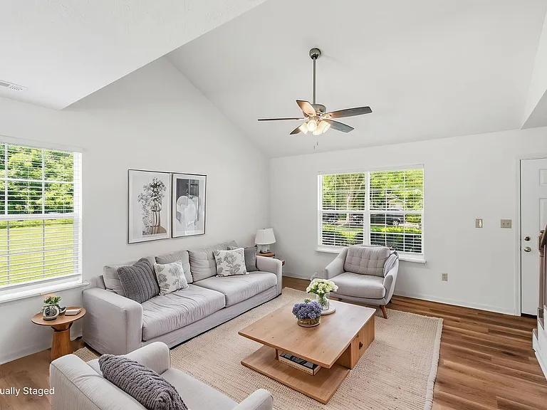 4410-4412 Cheryl Ct. — Photo 7