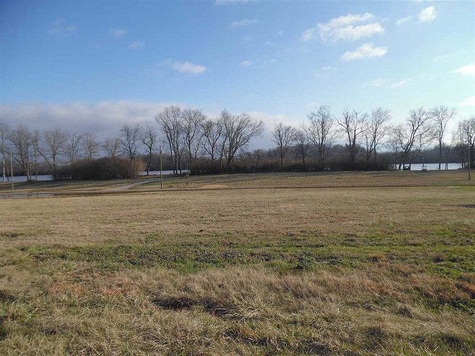 1st image of 111 Catfish Ln #111