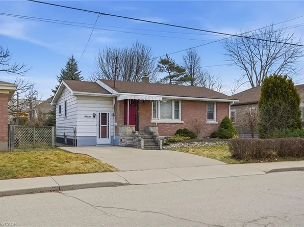 7 W 1st St, Hamilton, ON L9C 3B5