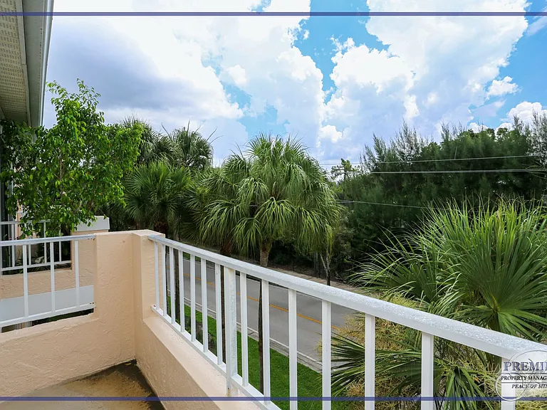 1044 Woodshire Ln #B203 — Photo 31