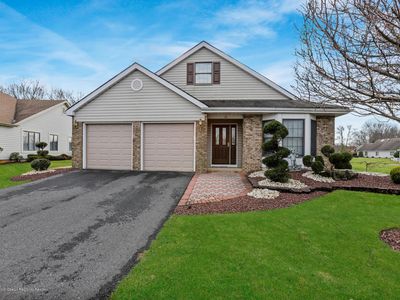 23 Hampton Dr, Marlboro, NJ, 07746