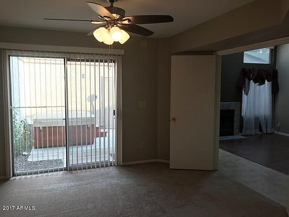 4th image of 3212 E Lavey Ln Unit 105