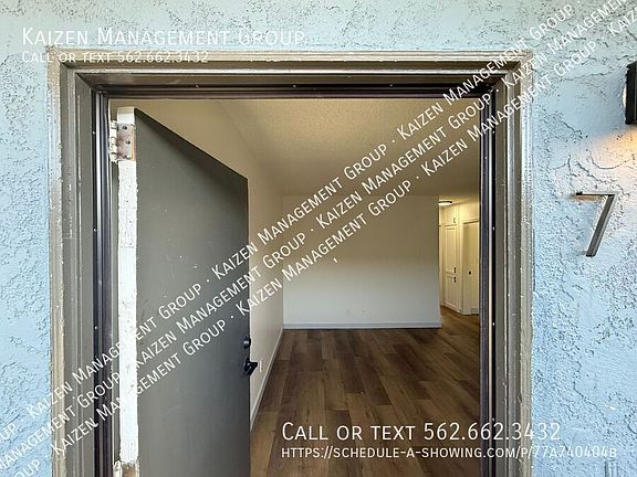 2nd image of 1135 Martin Luther King Jr Ave APT 7