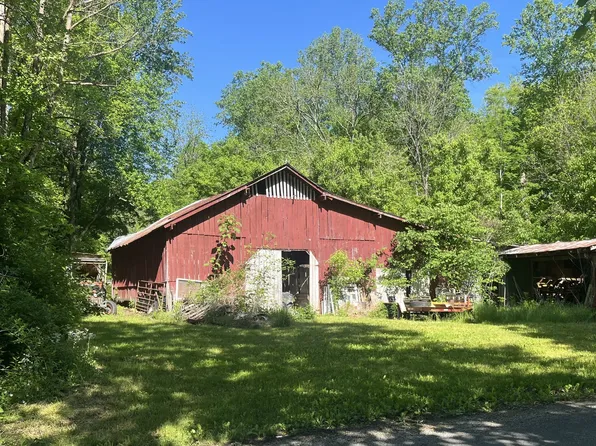 0 Hawkins Rd, Westmoreland, TN 37186