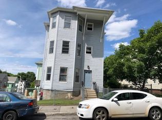 7 Sturgis St APT 2, Worcester, MA 01605