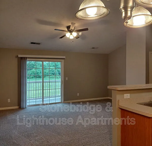3212 Lighthouse Cv #16-S — Photo 2