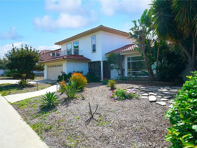 5226 Los Diegos Way — Photo 3