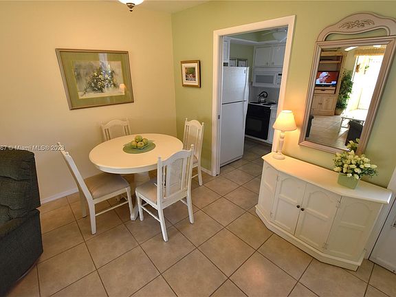 3rd image of 2834 Crosley Dr E APT D