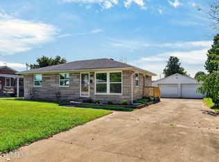 2424 Weber Ln, Louisville, KY 40216